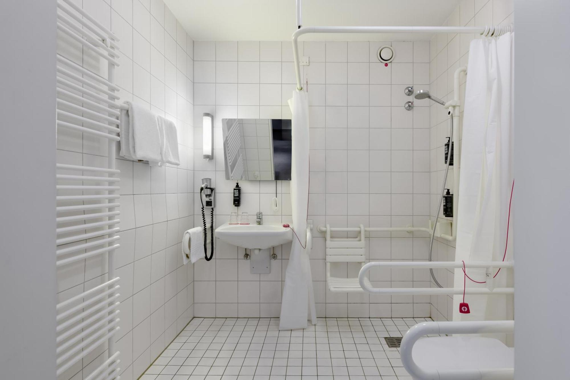 Ibis Hotel Hamburg St. Pauli Messe Kültér fotó